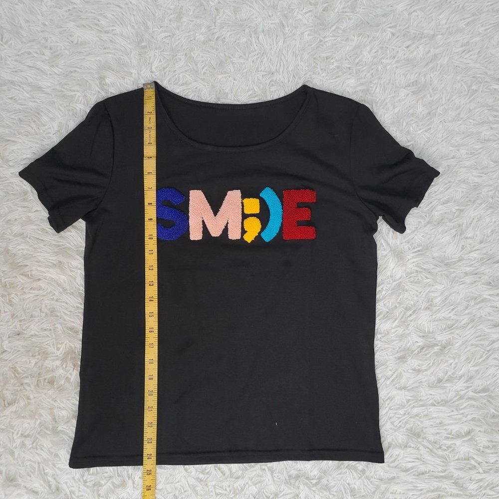 Black Tee Shirt Women with Embossed Thread Embroidered Multicolor "Smile" - Sz L - Picture 7 of 9